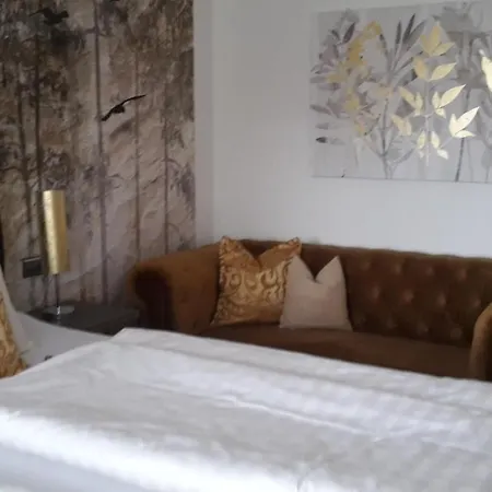 Hotel Garni 3*